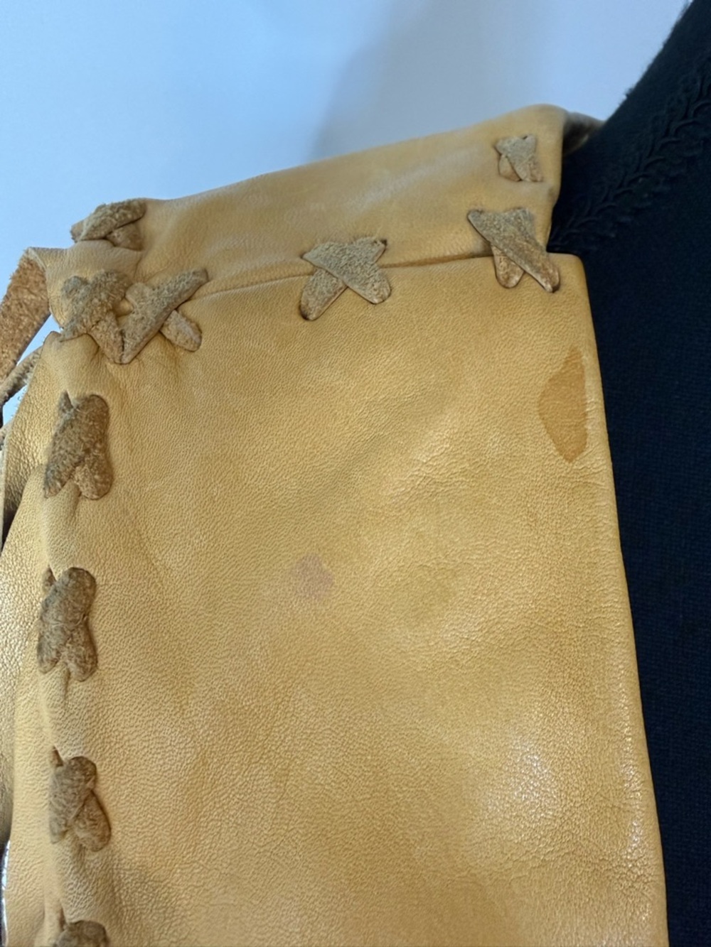 Vintage Yellow Tan Leather Suede Crop Vest Fringe Braided Seams Boho Lined Small - Picture 14 of 16